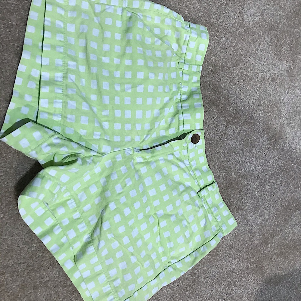 Gap shorts